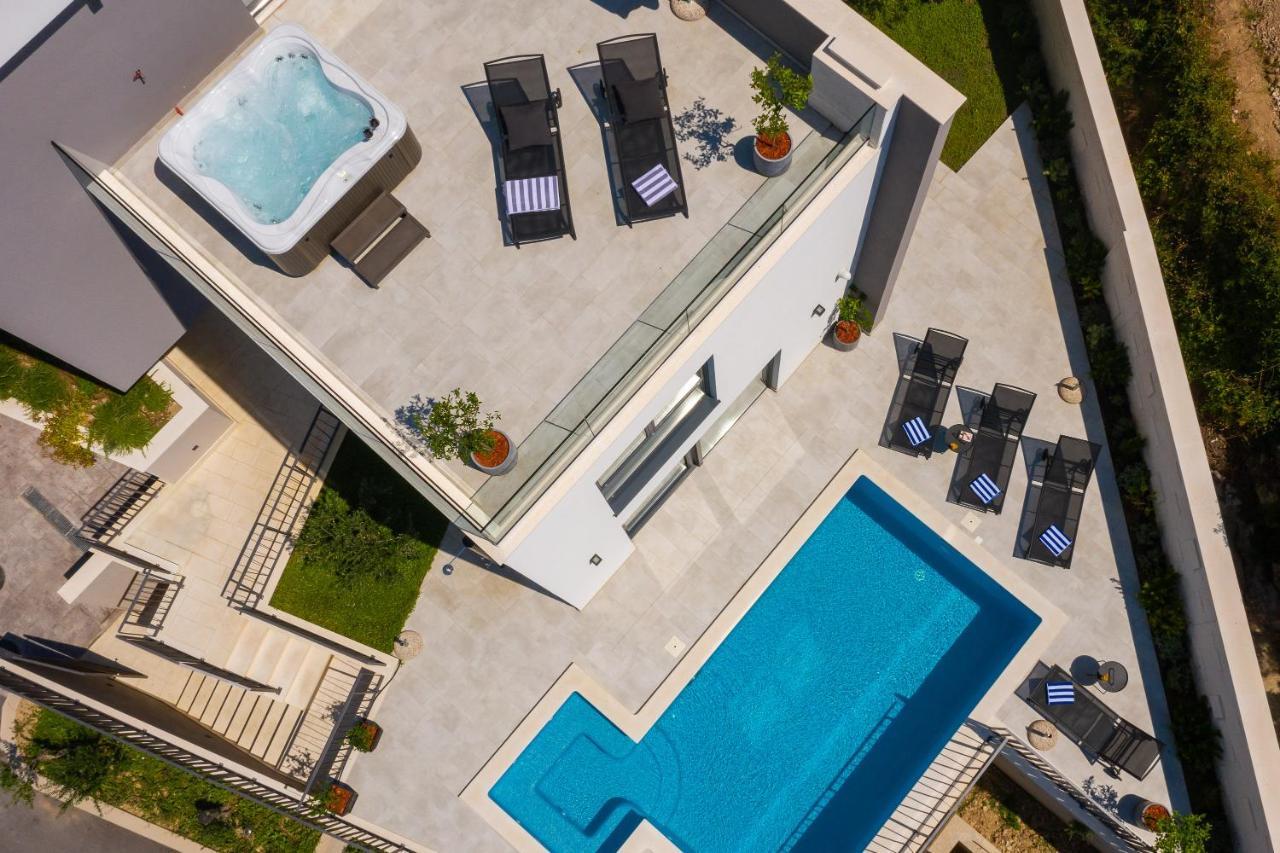 Villa 9 Podstrana Exterior photo